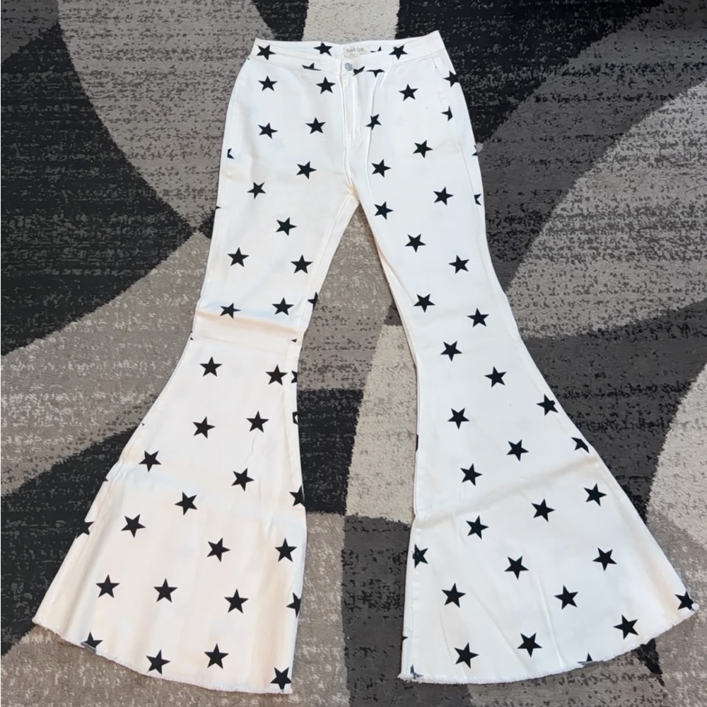 Peach Love California White Pants with Black Stars